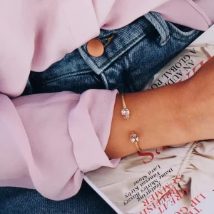 CAROLINE SVEDBOM ARMBÅND MINI DROP VINTAGE ROSE