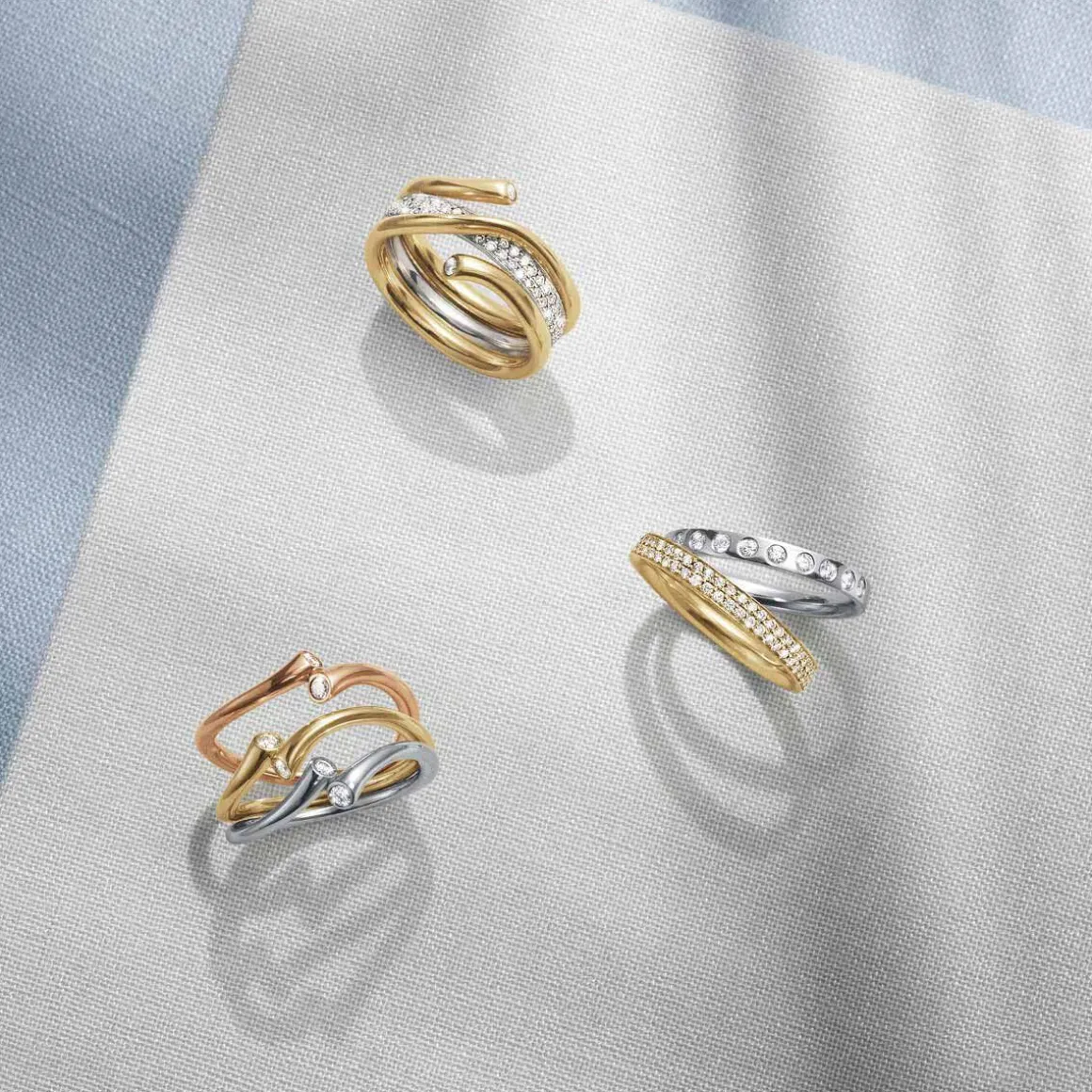 georg_jensen_ring_magic_h_2-1.webp GEORG JENSEN RING MAGIC HVITTGULL MED DIAMANTER