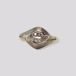 HELLMAN VINTAGE RING HVITTGULL MED DIAMANTER