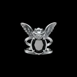 MARIA NILSDOTTER RING GARGOYLE SORT SPINELL
