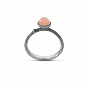 OLE LYNGGAARD RING LOTUS MINI BLUSH MÅNESTEN SØLV
