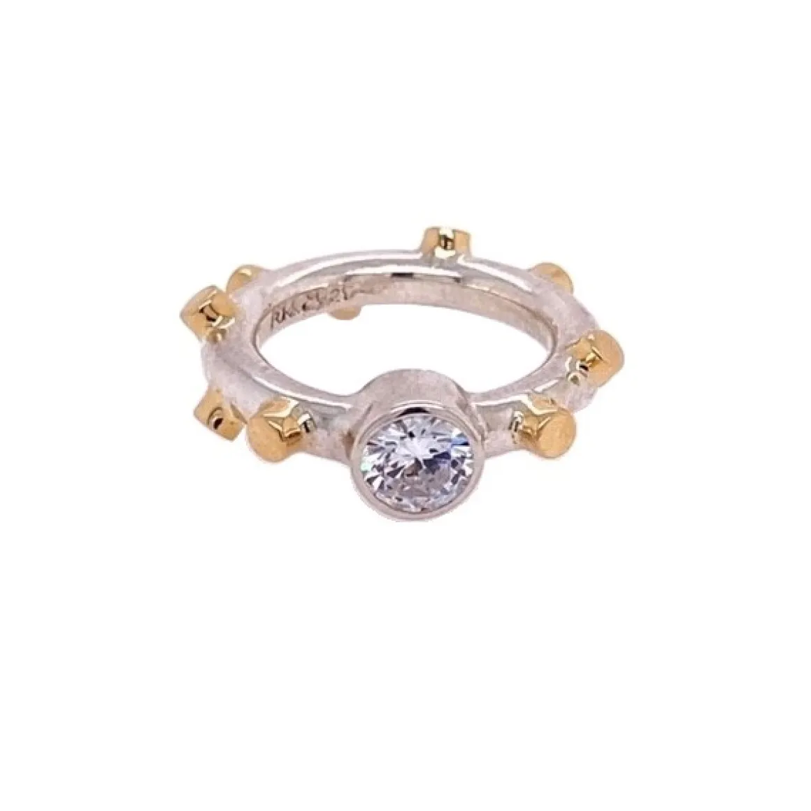 rikke_harsheim_ring_gullk_0.webp RIKKE HARSHEIM RING GULLKNOTTER M/CZ