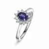 RING HVITGULL ROSETT MED SAFIR OG DIAMANTER
