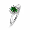 RING HVITGULL ROSETT MED SMARAGD OG DIAMANTER