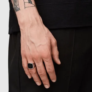 TOM WOOD RING CUSHION BLACK ONYX