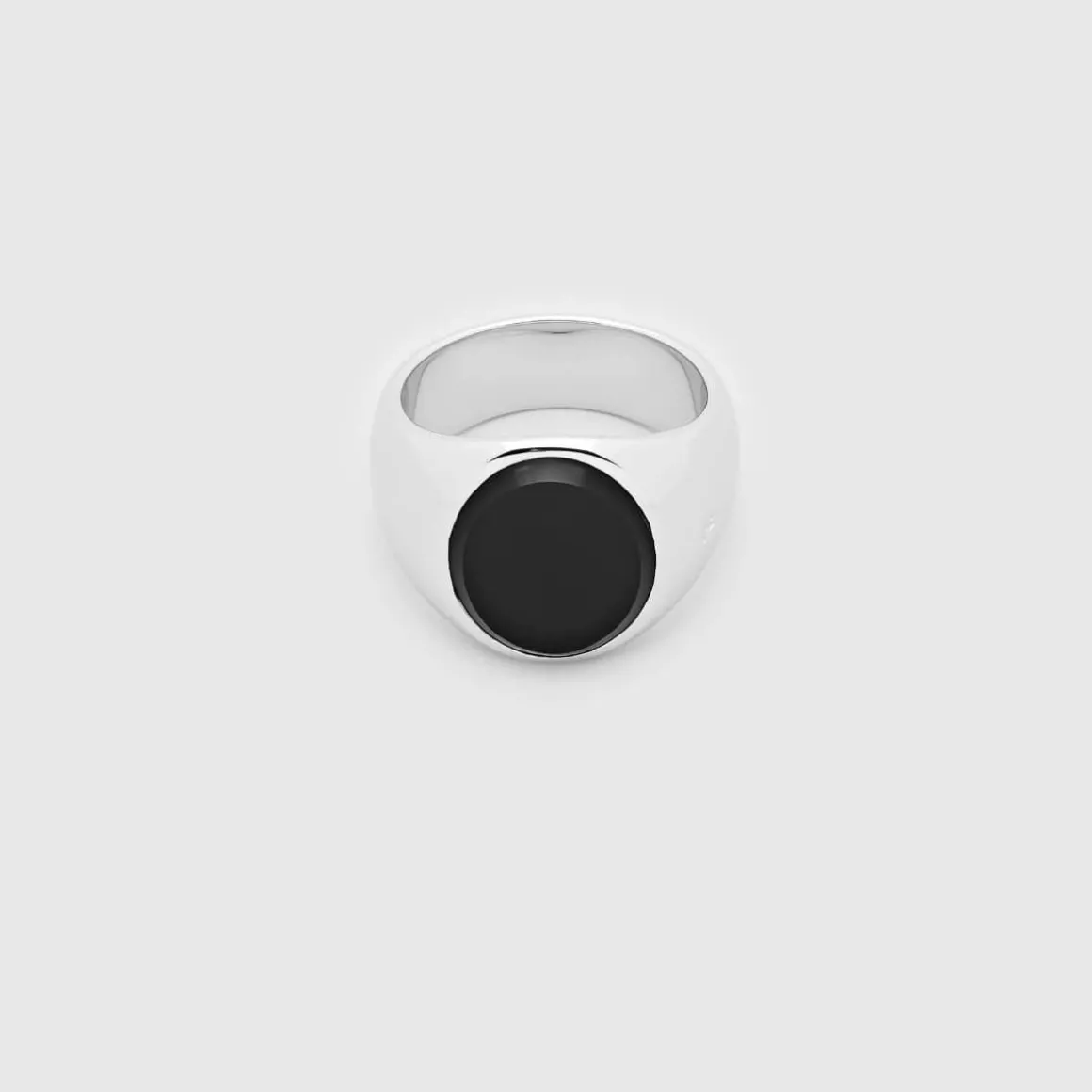 tom_wood_ring_oval_black__0.webp TOM WOOD RING OVAL BLACK ONYX