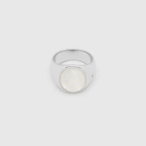 TOM WOOD RING OVAL WHITE MOTHER OF PEARL