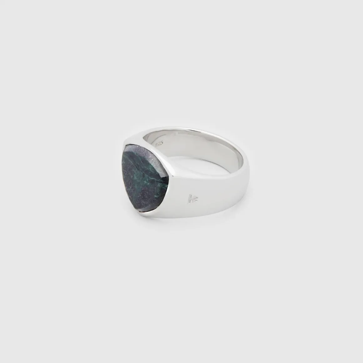 tom_wood_ring_sheild_gree_1.webp TOM WOOD RING SHEILD GREEN MARBEL